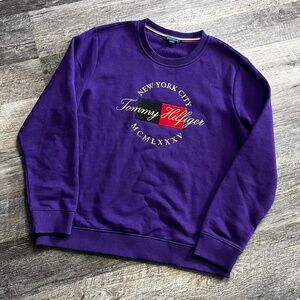 Tommy Hilfiger Sweatshirt Women's Large Purple Crewneck New York City NYC